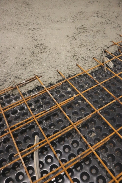 Membranes de drainage entre deux dalles de bétons pour garages enterrés  - MatGeco
