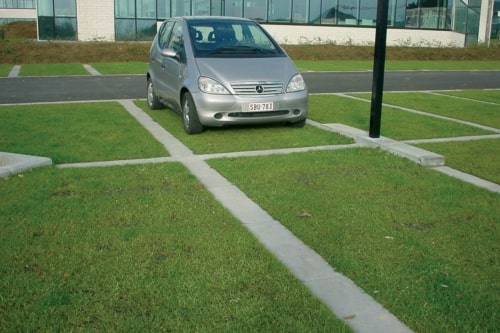 RitterDal gras een gerecycleerde HD-PE grasplaat dat geschikt is als stabilisatieplaat - MatGeco