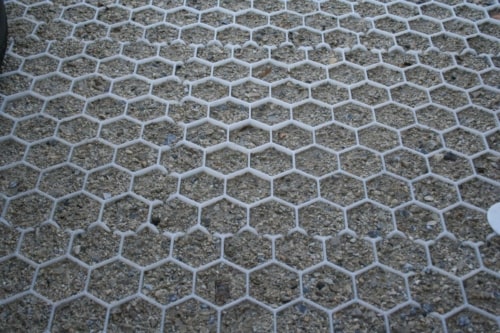 RitterDal grind heeft een structuur in honingraat . Ook is het een grindplaat mar Hoge weerstand  - Matgeco