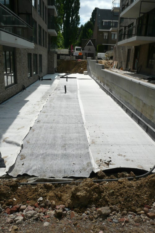 De RoofDrain ST12 zijn drainagematten voor groendaken , daktuinen op ondergrondse garages