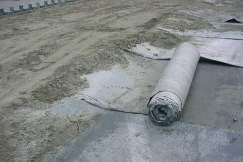 Exemple de chantier en TechnoDrain, drainage mince et souple en rouleau avec une double structure